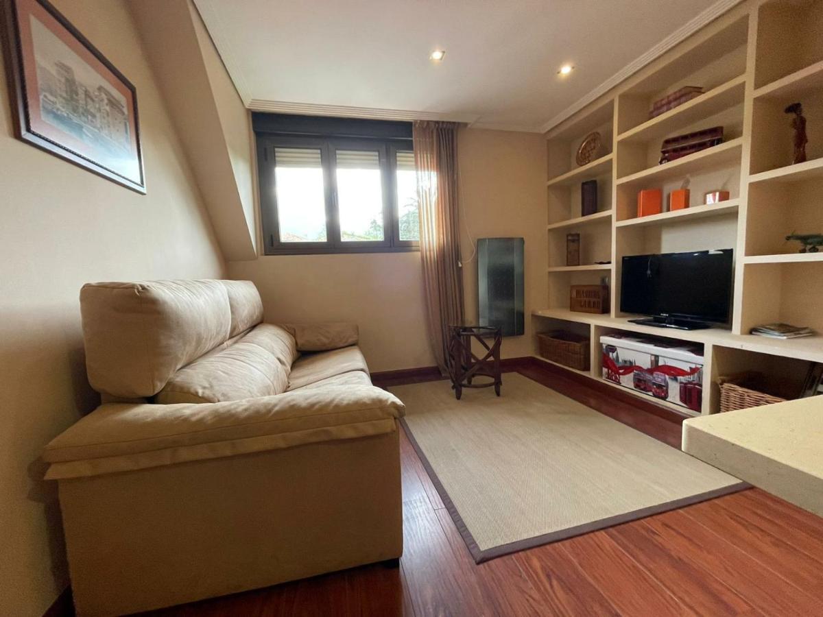Appartamento Apartamento Centro De Llanes Esterno foto